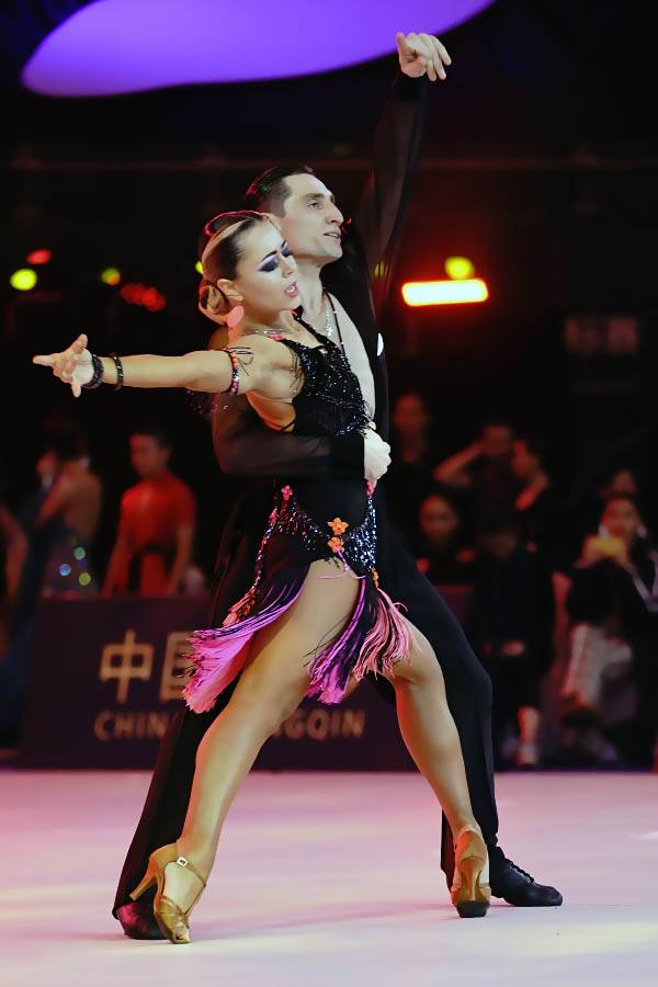 世界上最美丽的赛场-拉丁舞 摩登舞-南京-老兵舞影-爱一格旗下舞蹈网