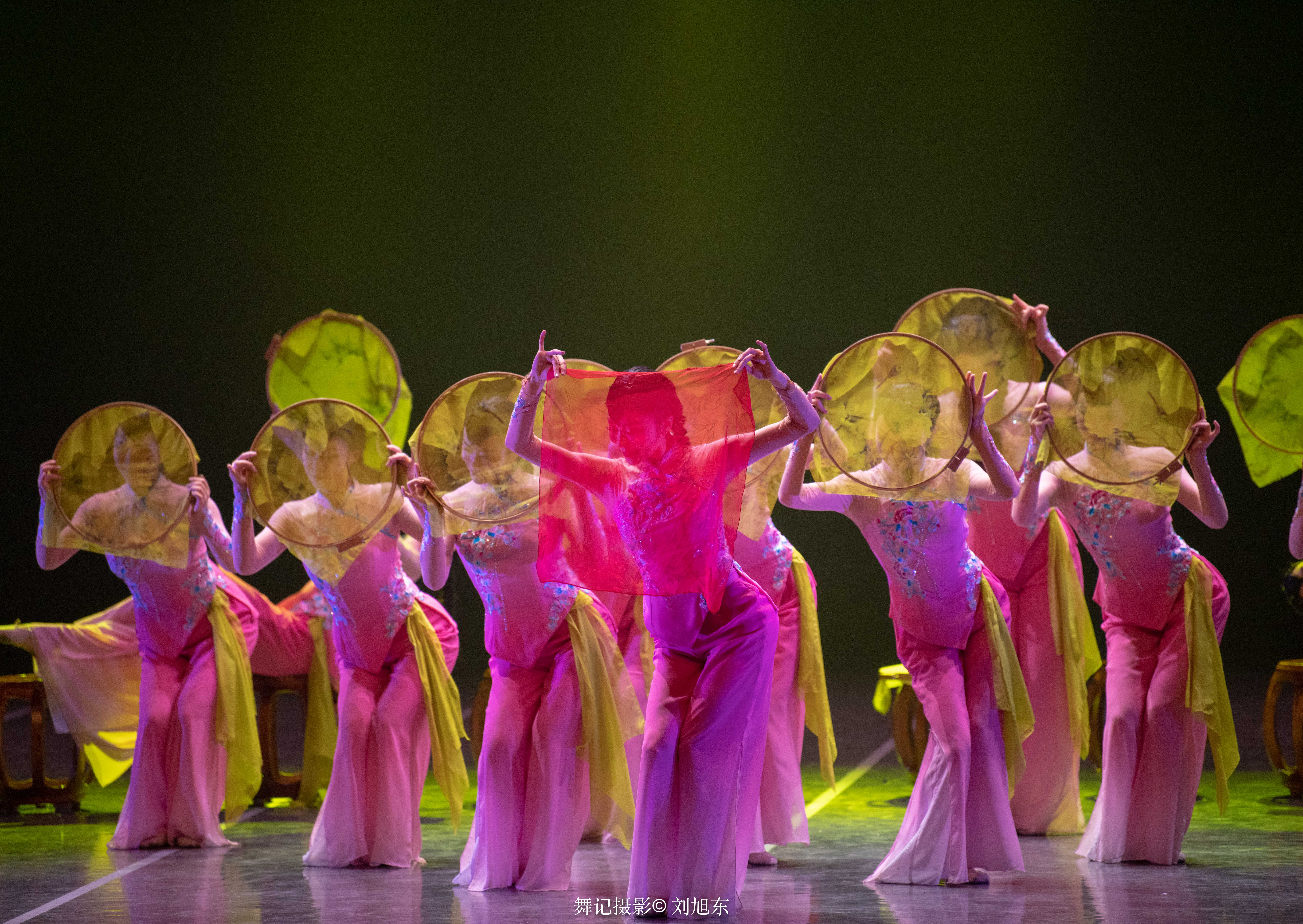 第一届长三角专业舞蹈展演-江苏地区-舞蹈图片 舞蹈展演 舞蹈表演